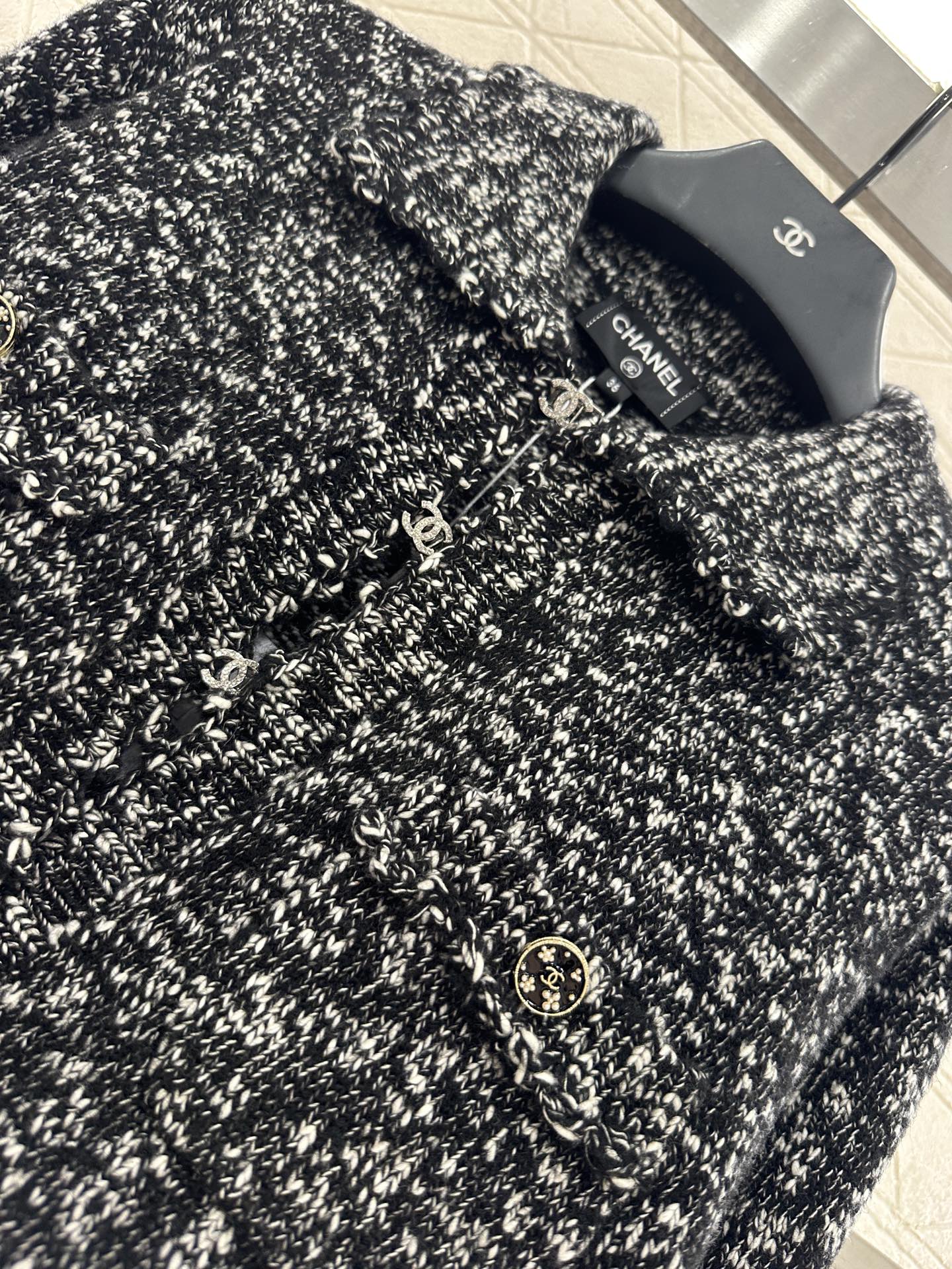 25fw Embroidered lace knitted cardigan