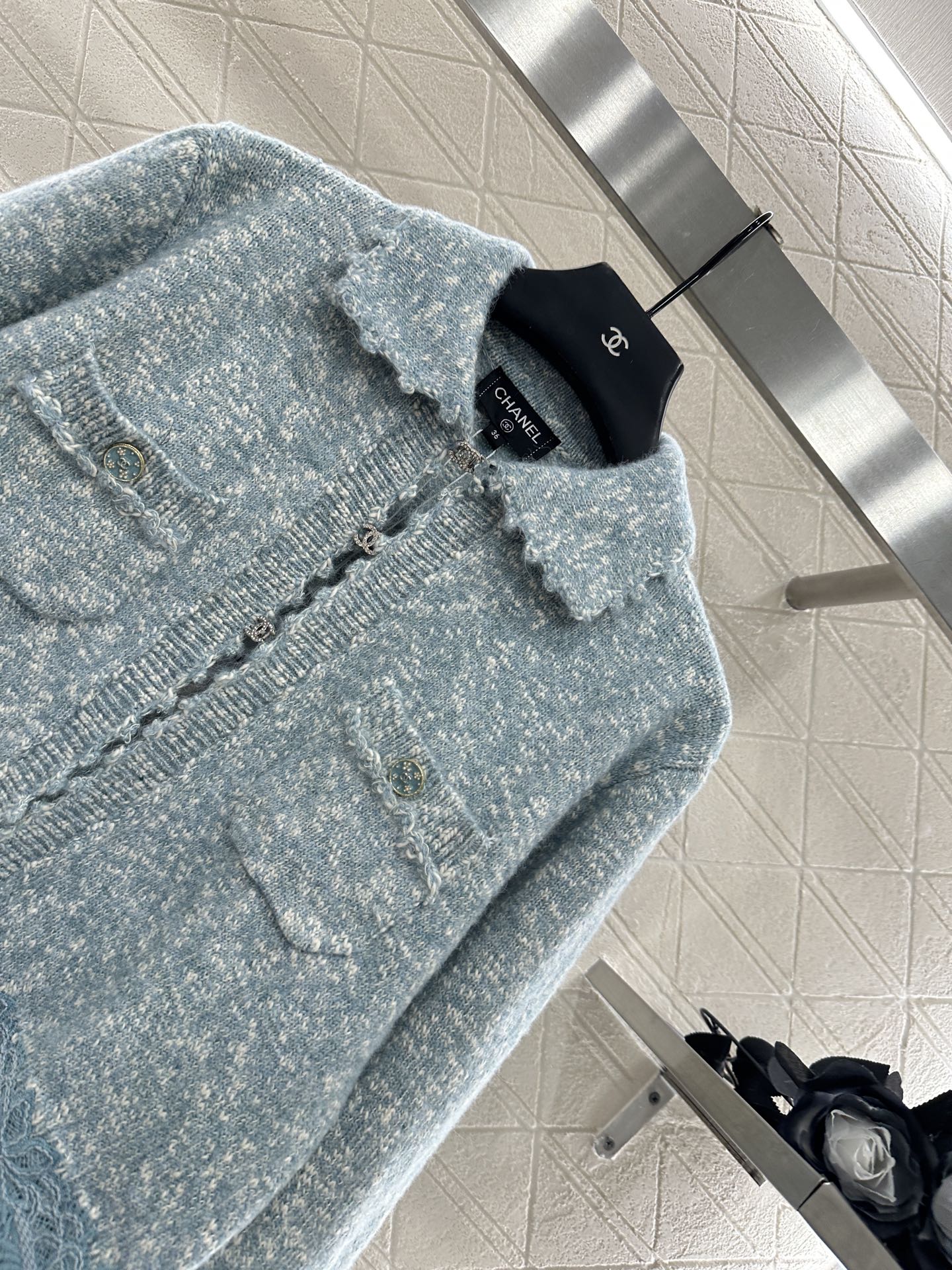 25fw Embroidered lace knitted cardigan