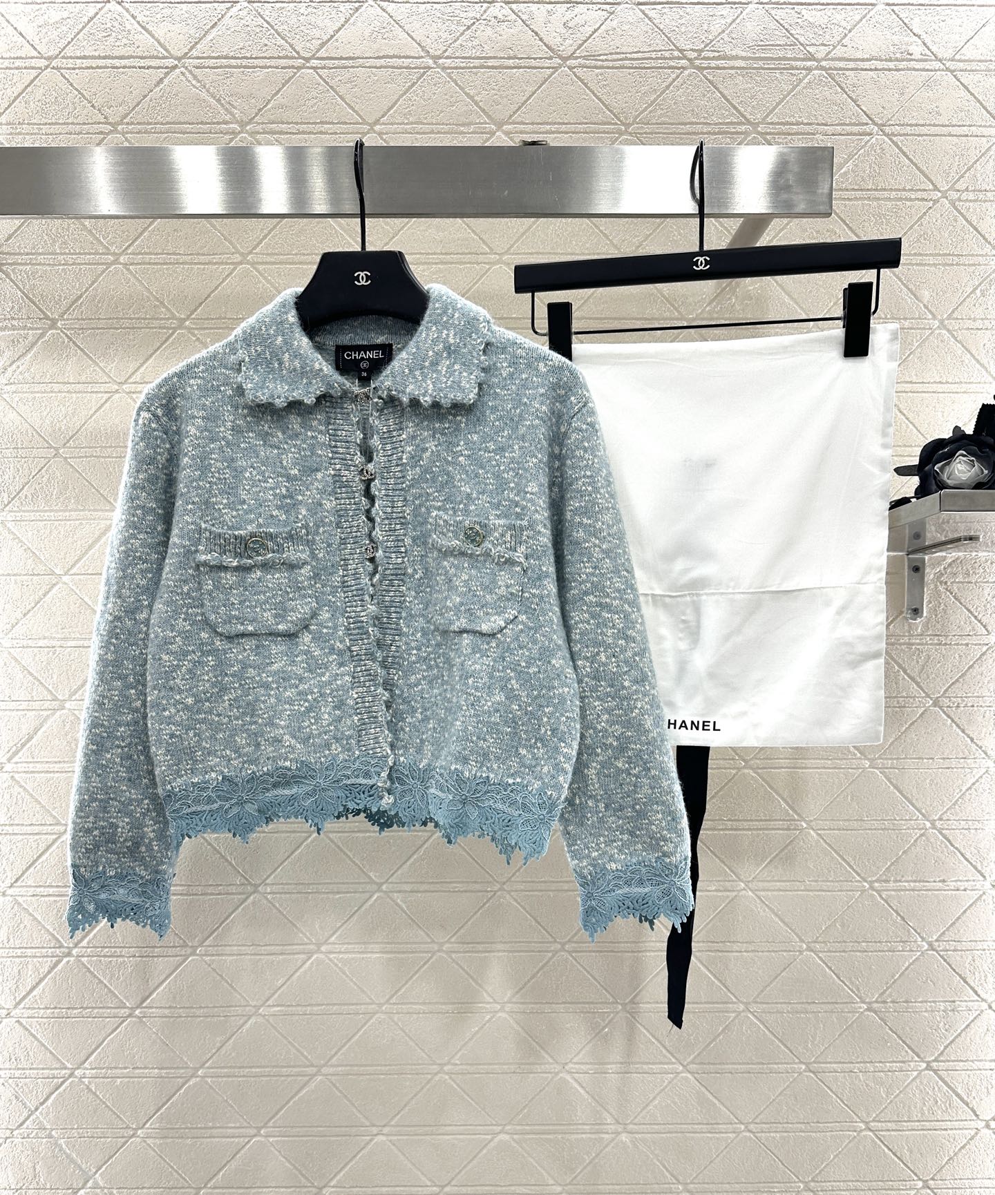 25fw Embroidered lace knitted cardigan