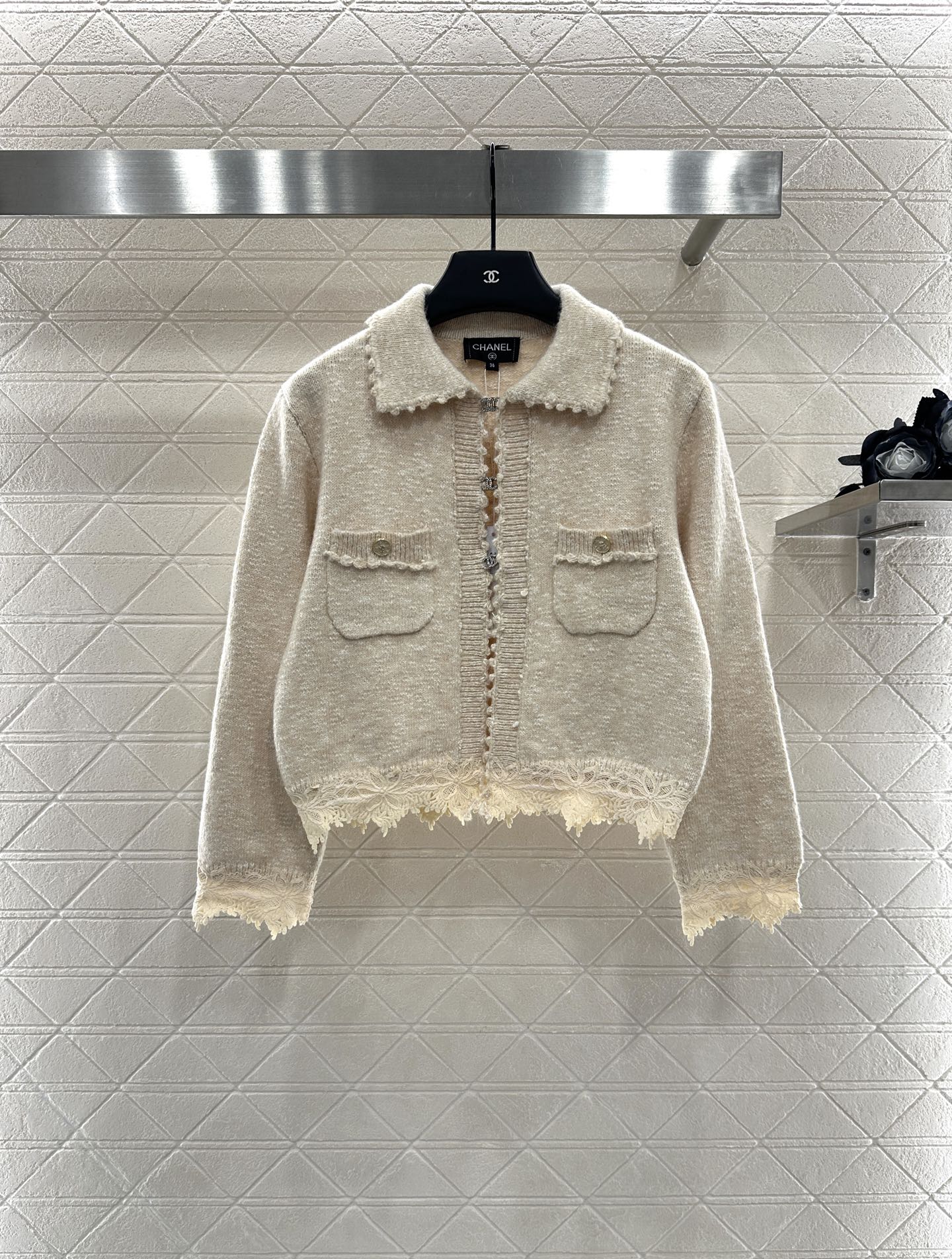25fw Embroidered lace knitted cardigan