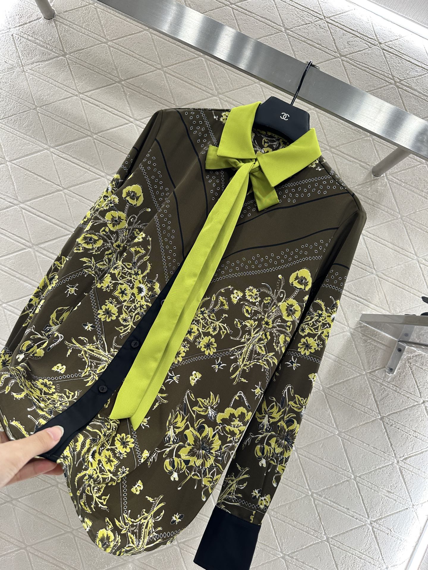 25fw Printed ribbon shirt half skirt set