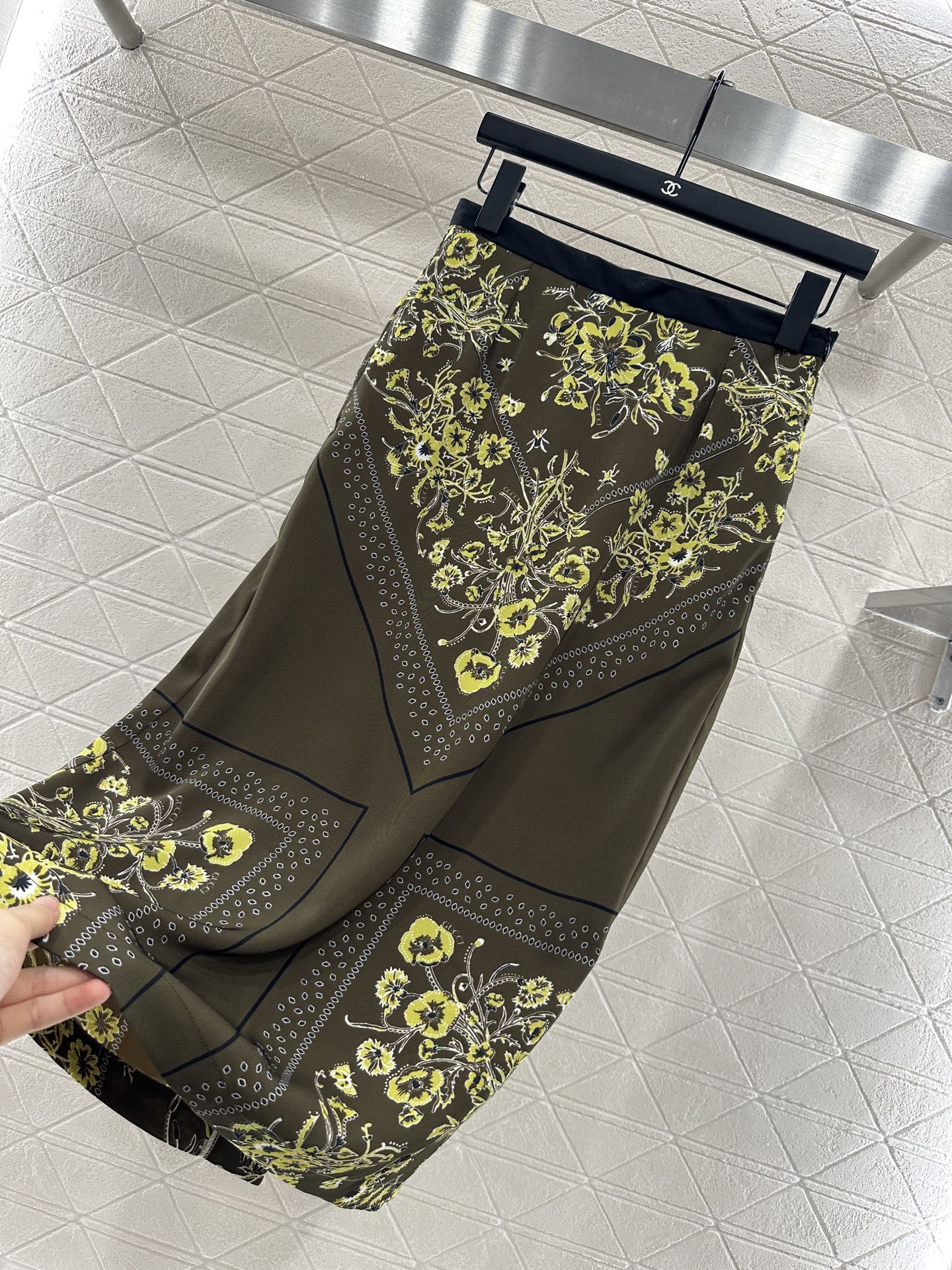 25fw Printed ribbon shirt half skirt set