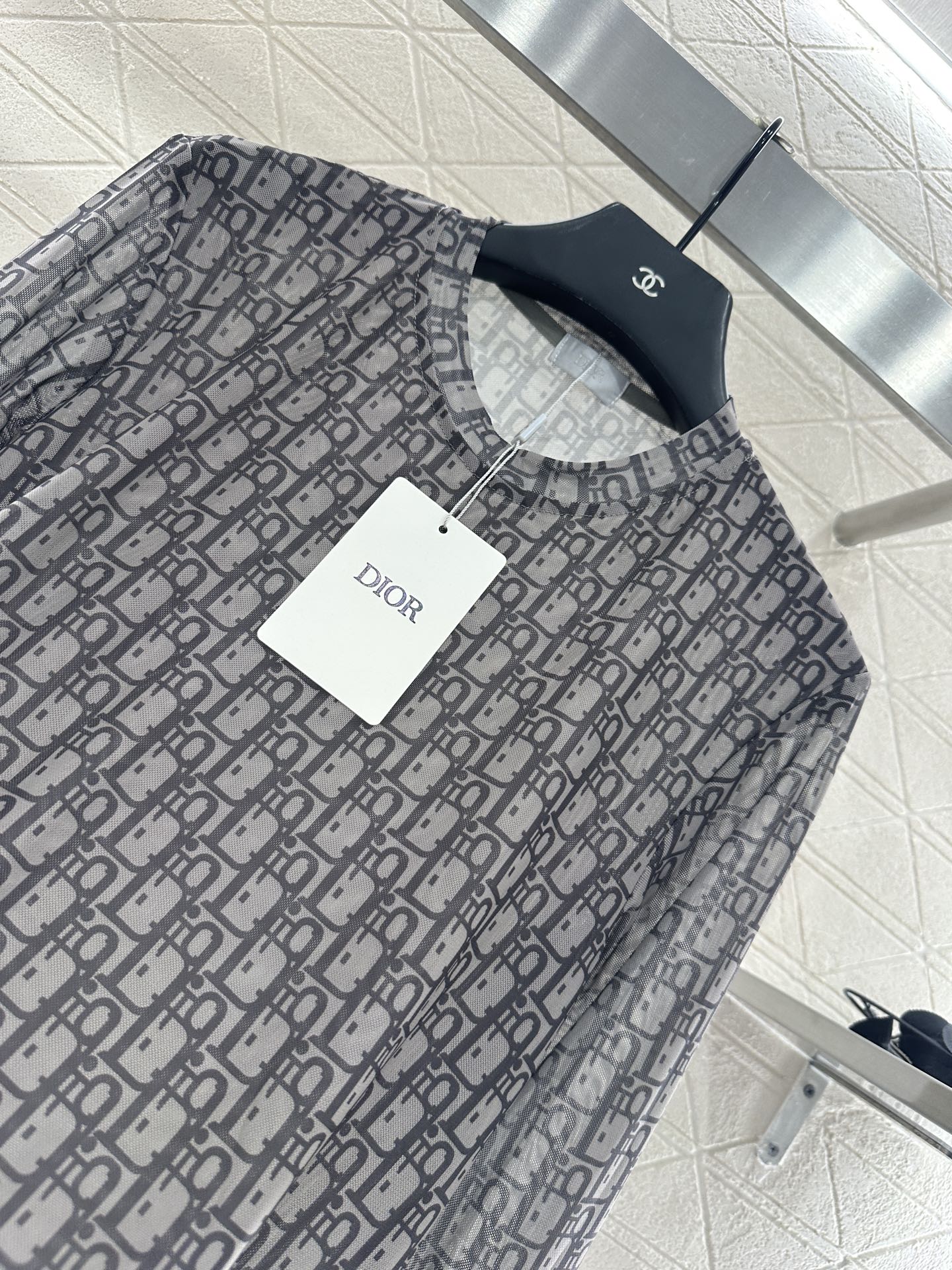 25fw Mesh round neck base shirt