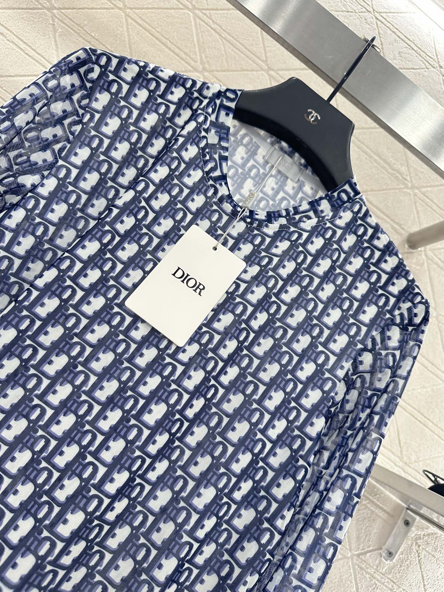 25fw Mesh round neck base shirt