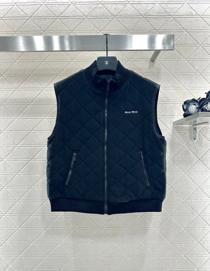 25fw Polar fleece standing collar vest