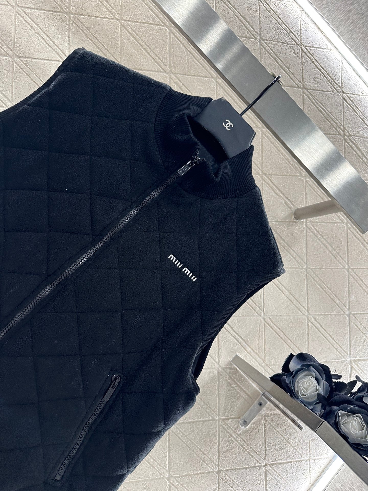 25fw Polar fleece standing collar vest