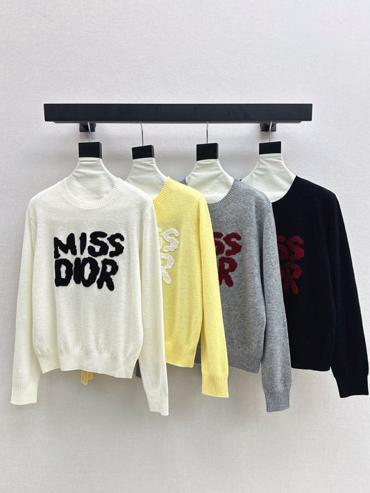 25fw 3D Embroidered Logo Sweater
