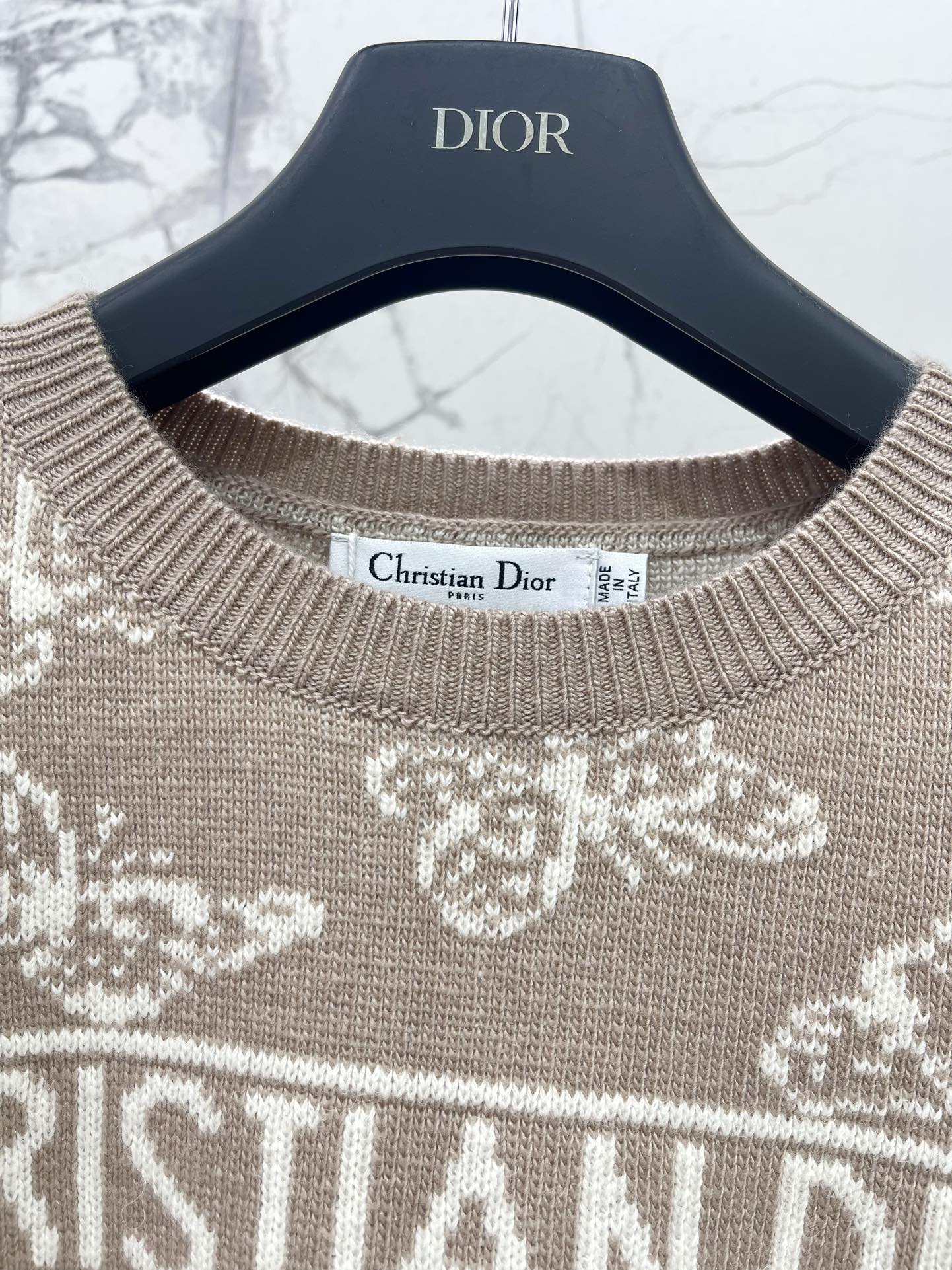 25fw Butterfly Knitted Sweater