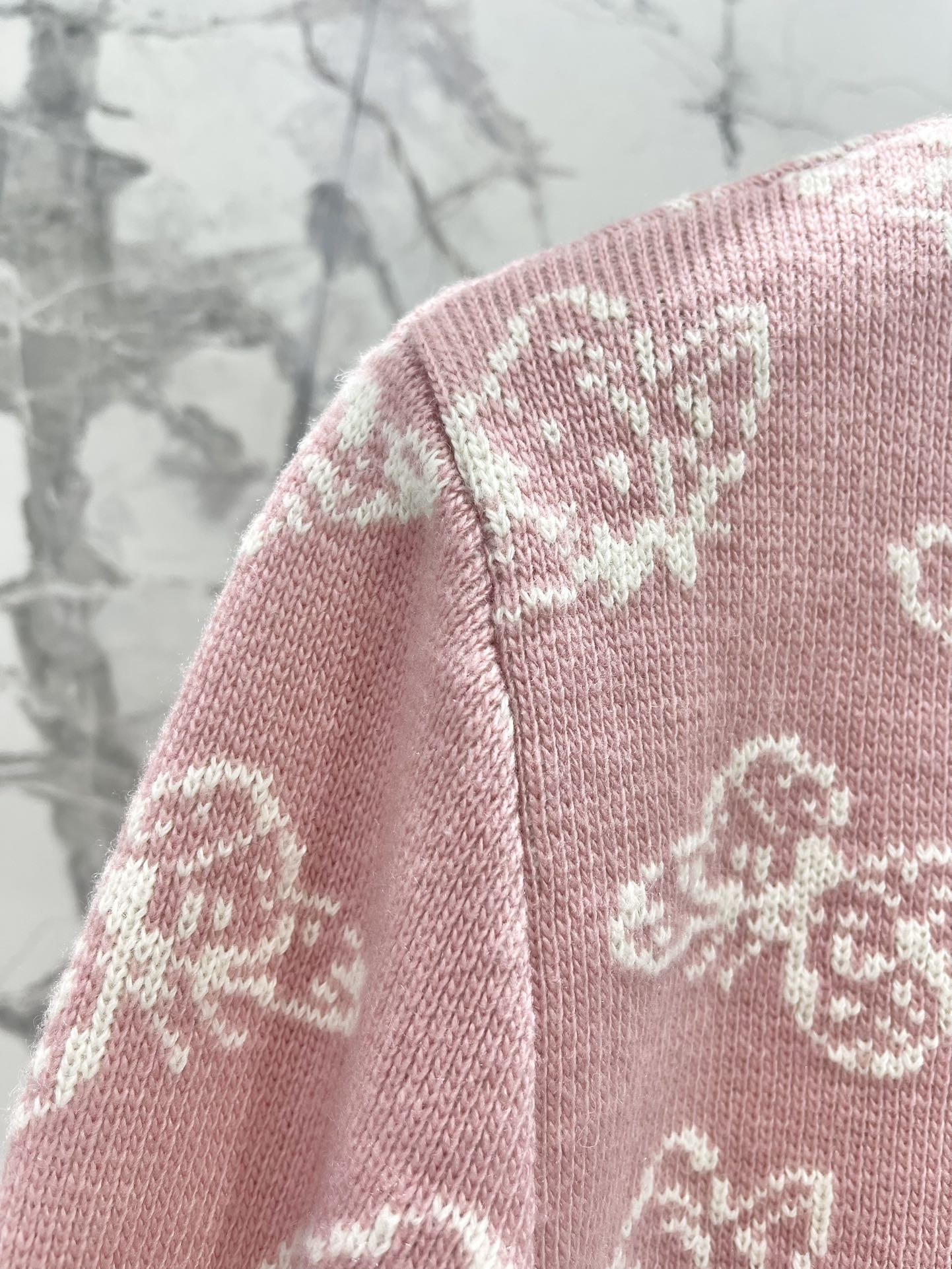 25fw Butterfly Knitted Sweater