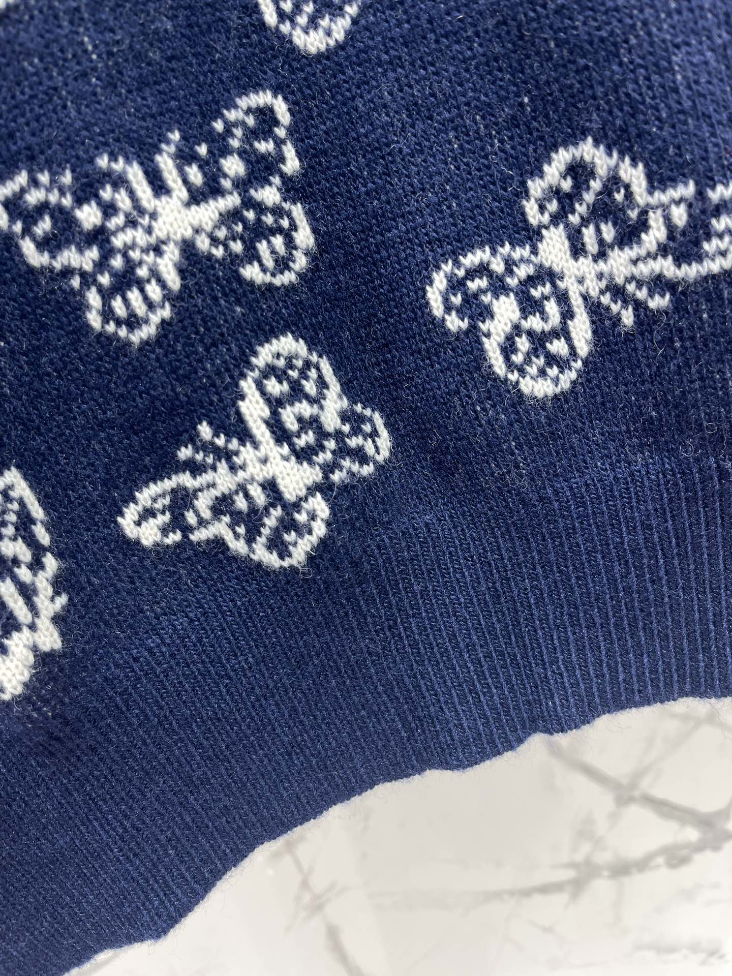 25fw Butterfly Knitted Sweater