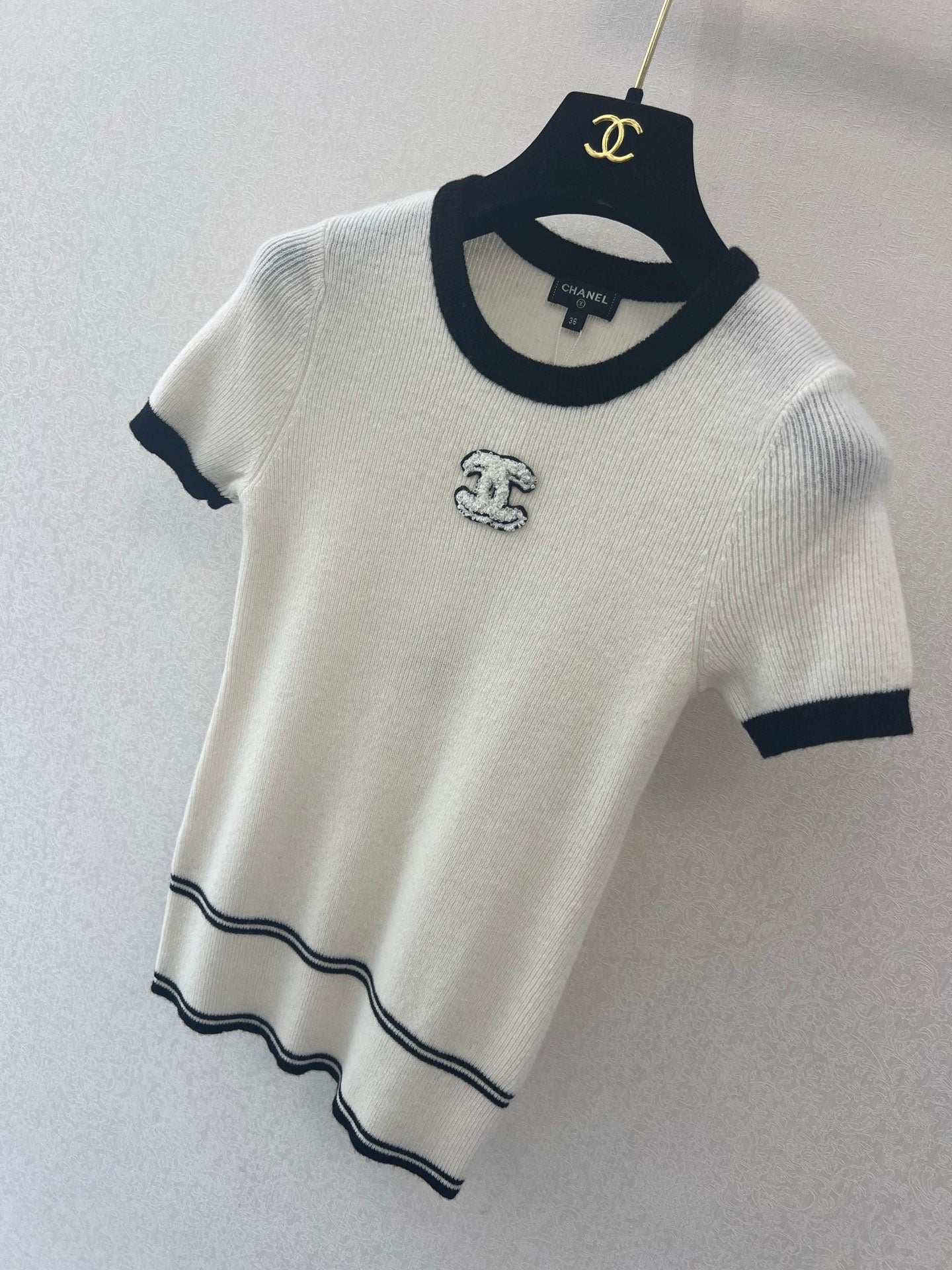 25fw  Round neck short sleeved shirt