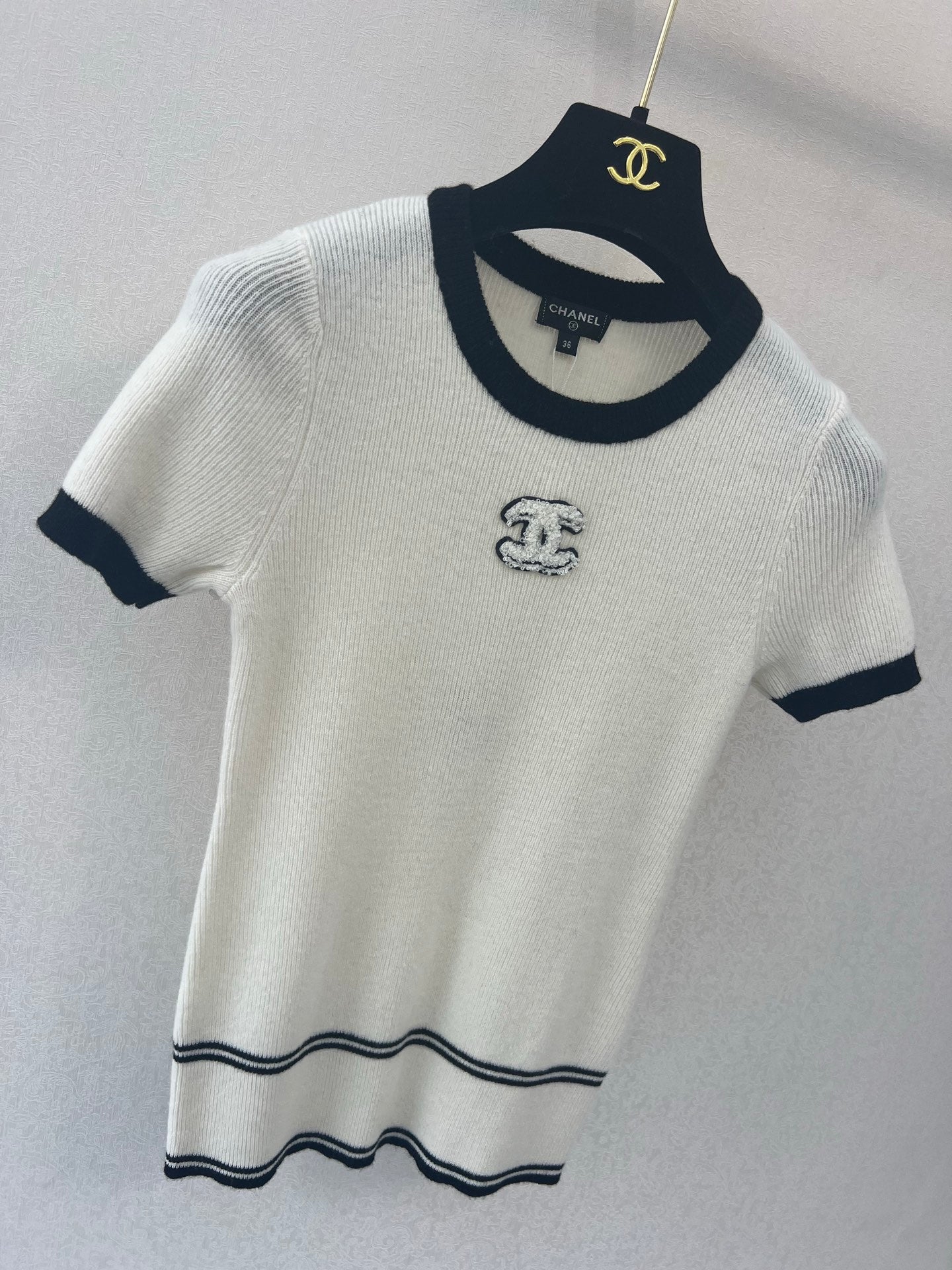 25fw  Round neck short sleeved shirt