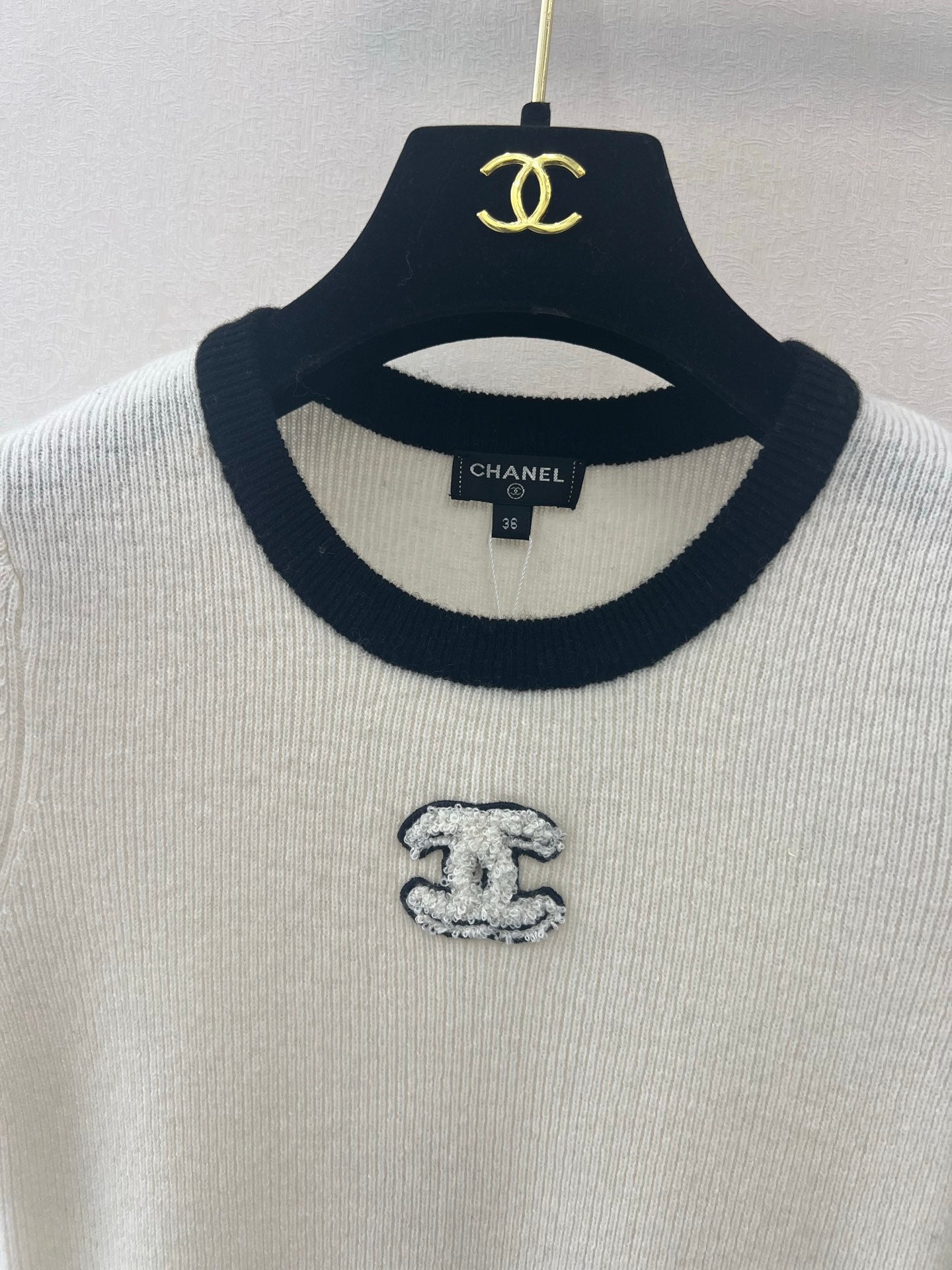 25fw  Round neck short sleeved shirt