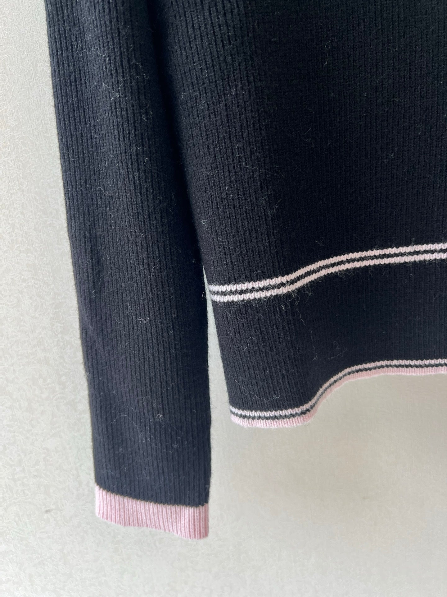 25fw  Round neck long sleeved shirt