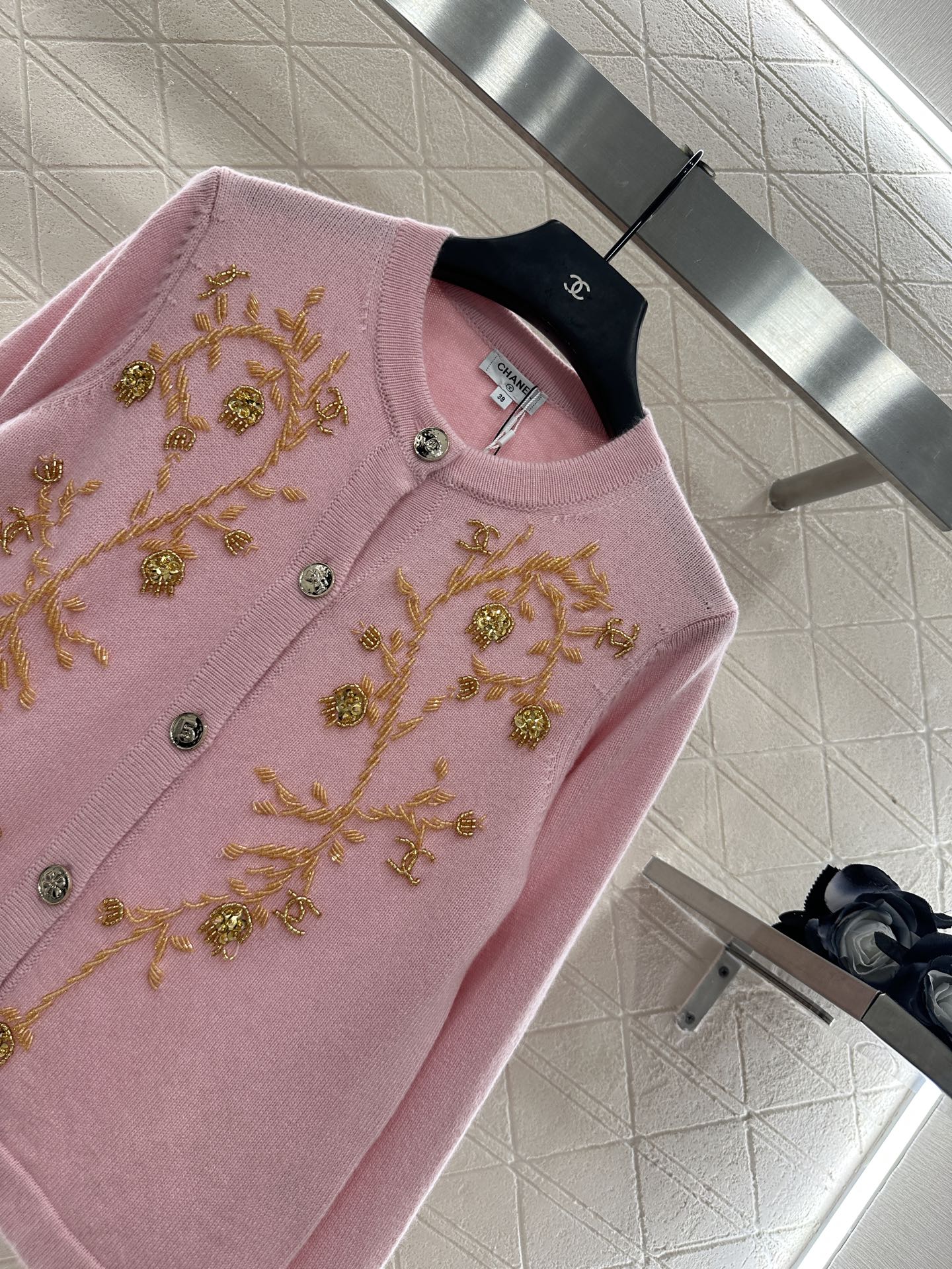 25fw Heavy industry nail bead knitted cardigan