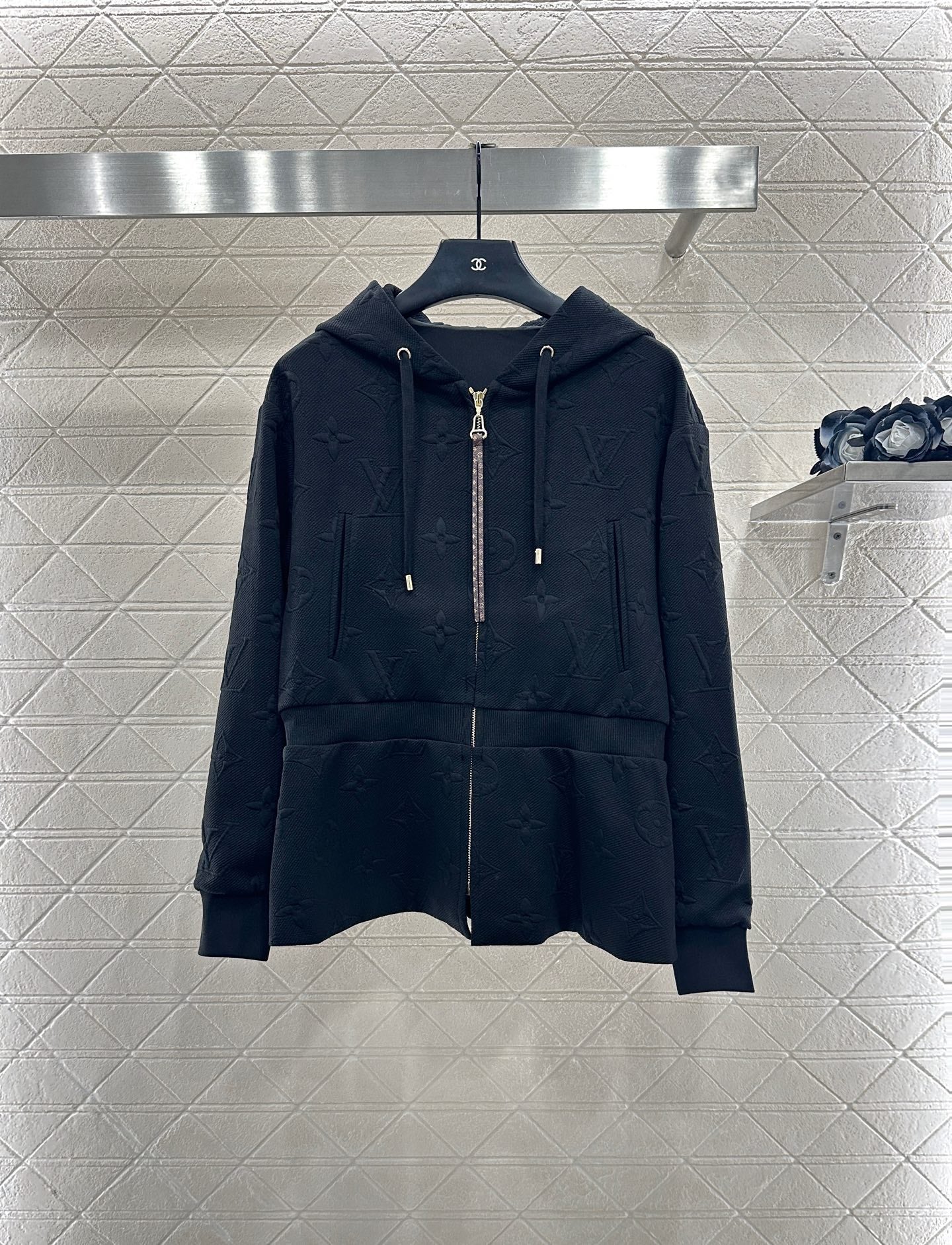 25fw Embossed hooded waist cinching set