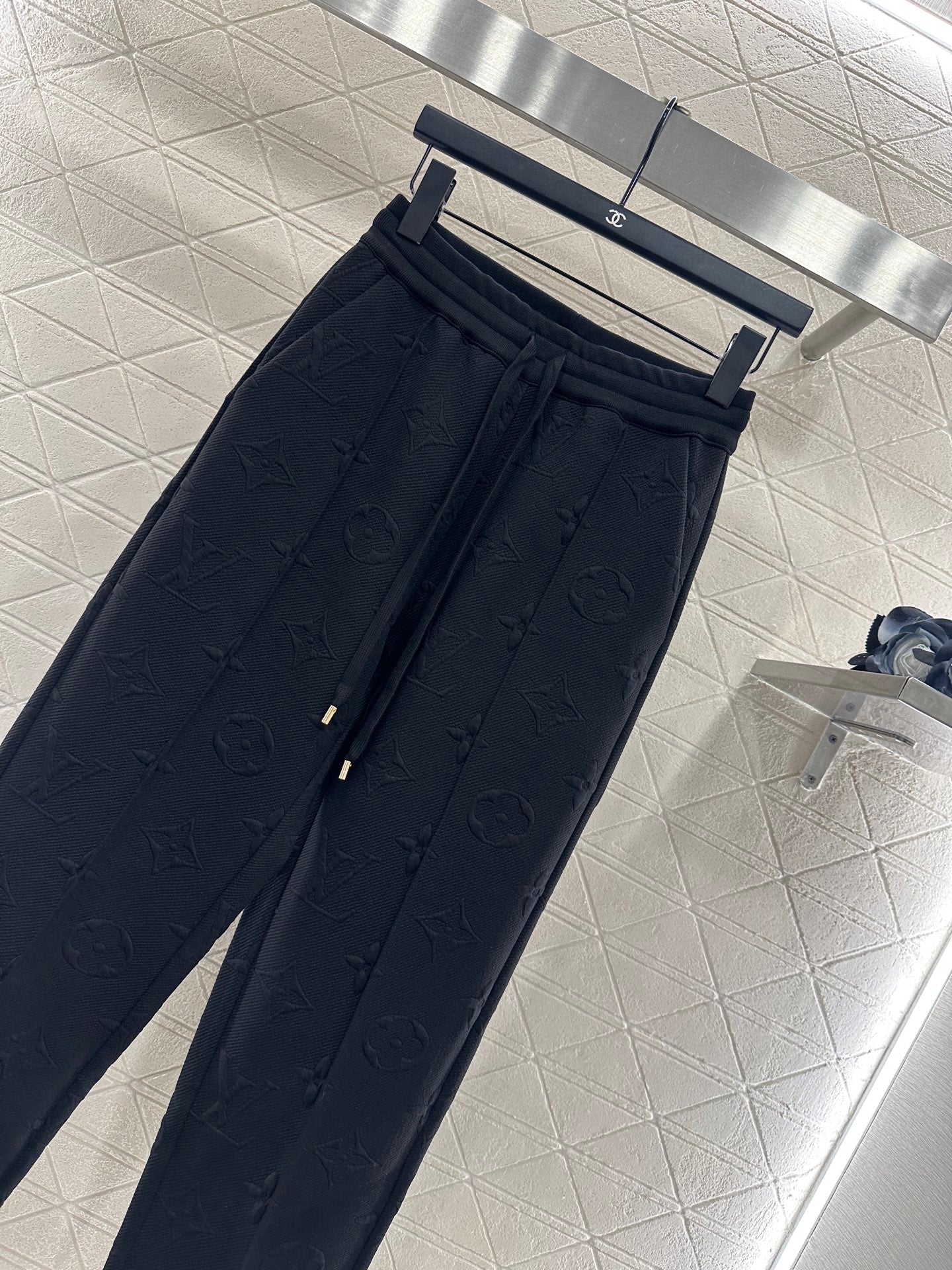 25fw Embossed hooded waist cinching set