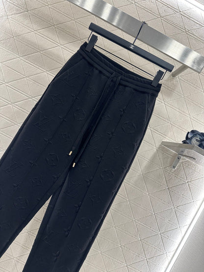 25fw Embossed hooded waist cinching set