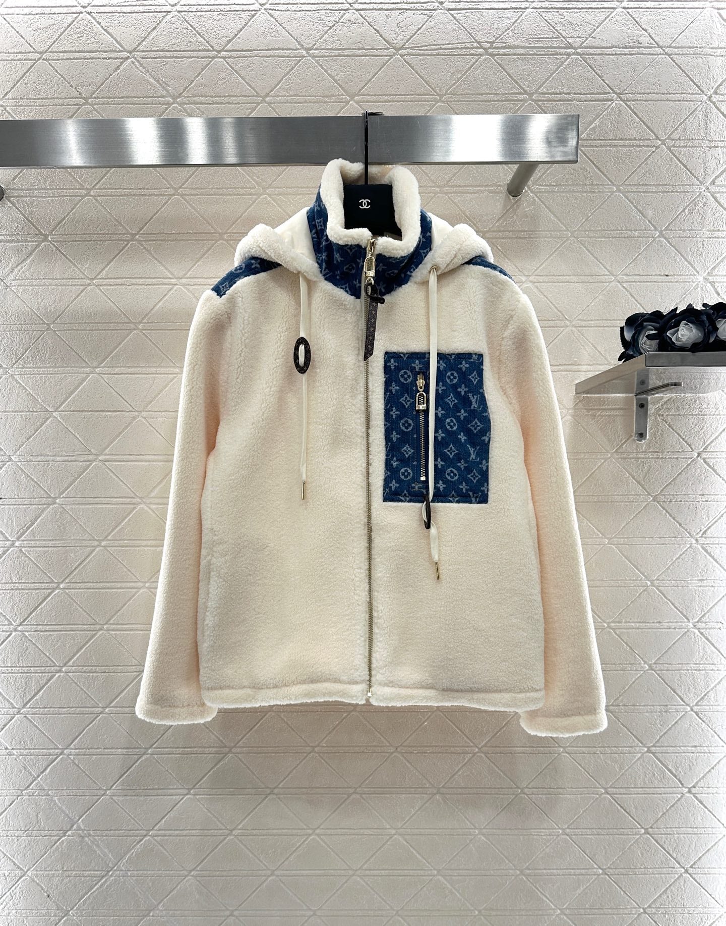 25fw AHooded Teddy Lamb Coat