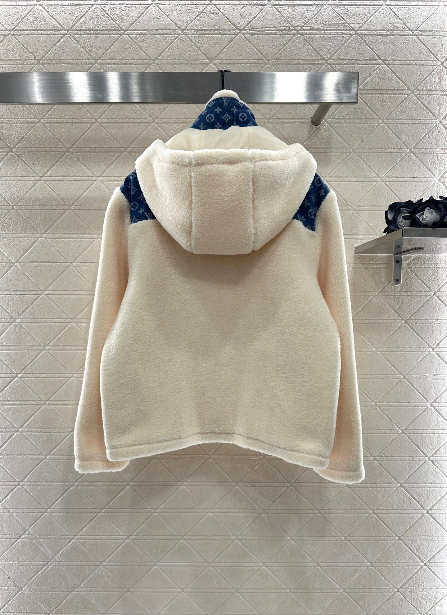 25fw AHooded Teddy Lamb Coat