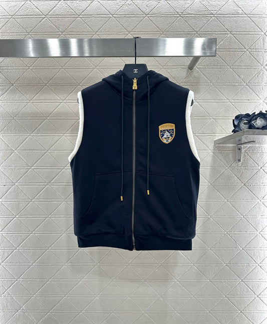 25fw Wear teddy vests on both sides