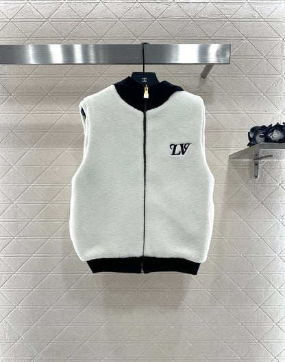 25fw Wear teddy vests on both sides