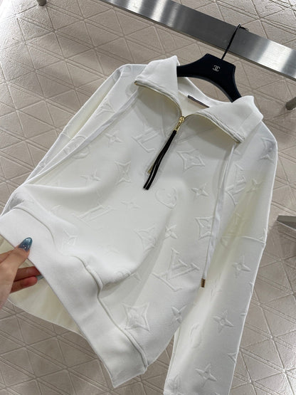 25fw Embossed half open hoodie