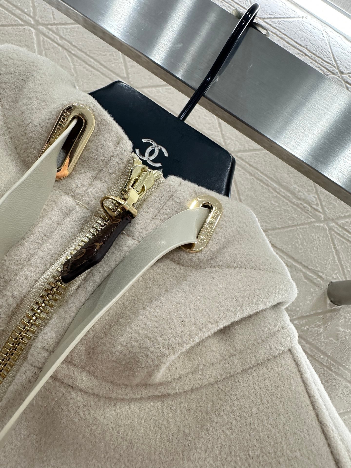 25fw Hooded printed woolen camisole vest