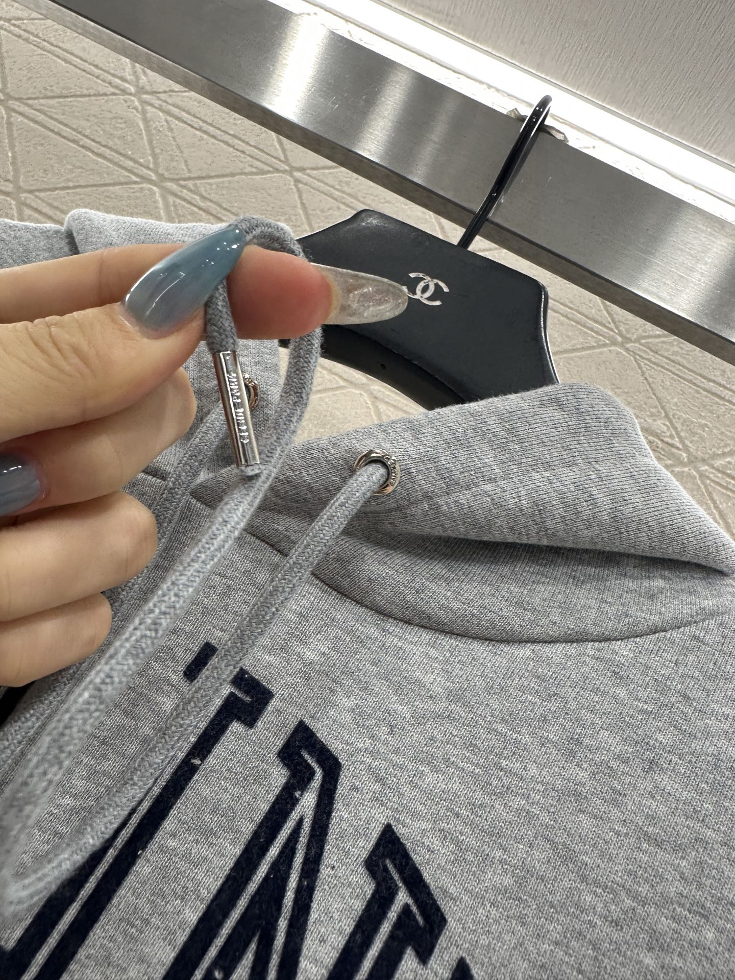 25fw Hooded letter hoodie