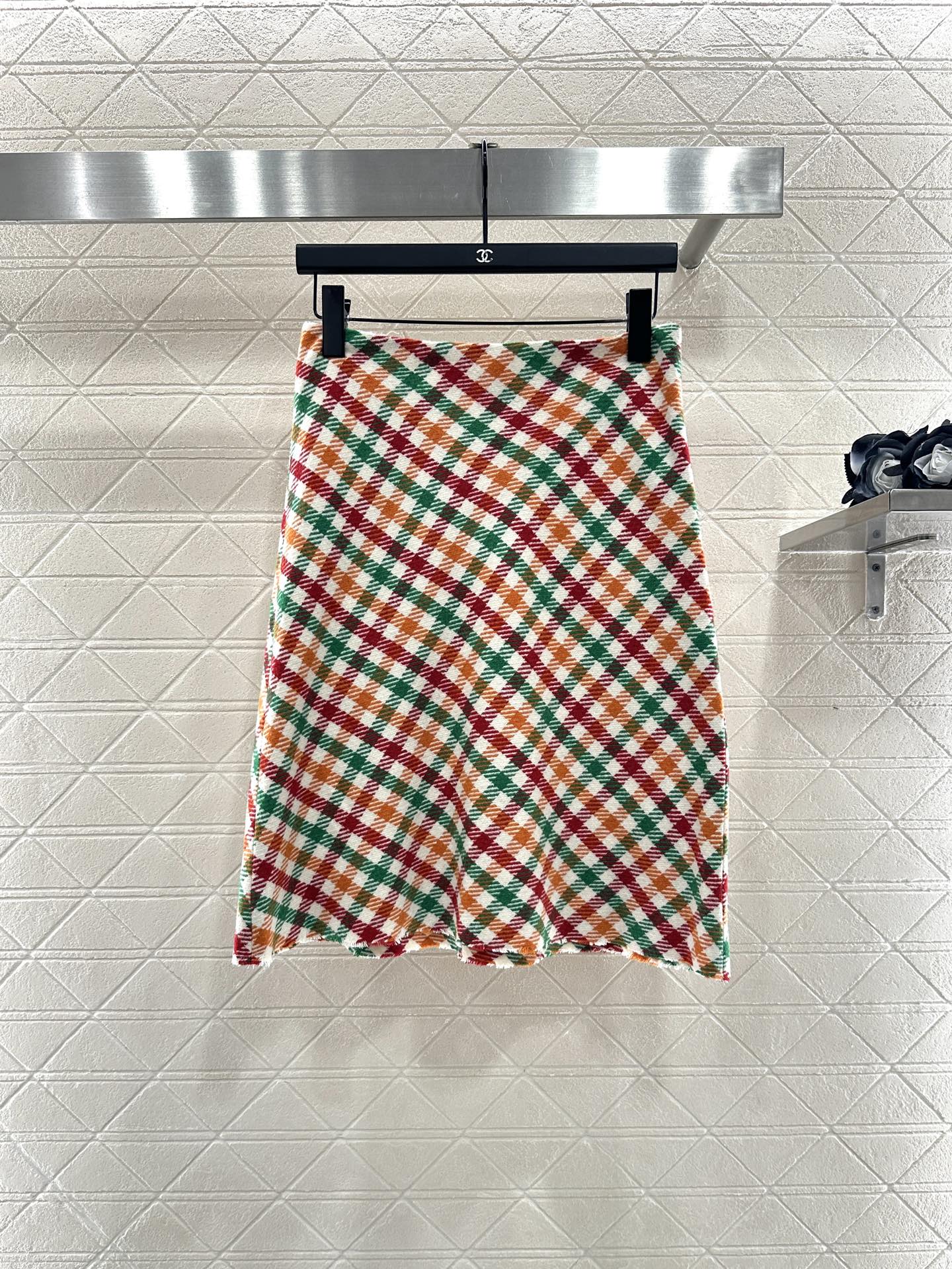 25fw Straight tube plaid colored half skirt