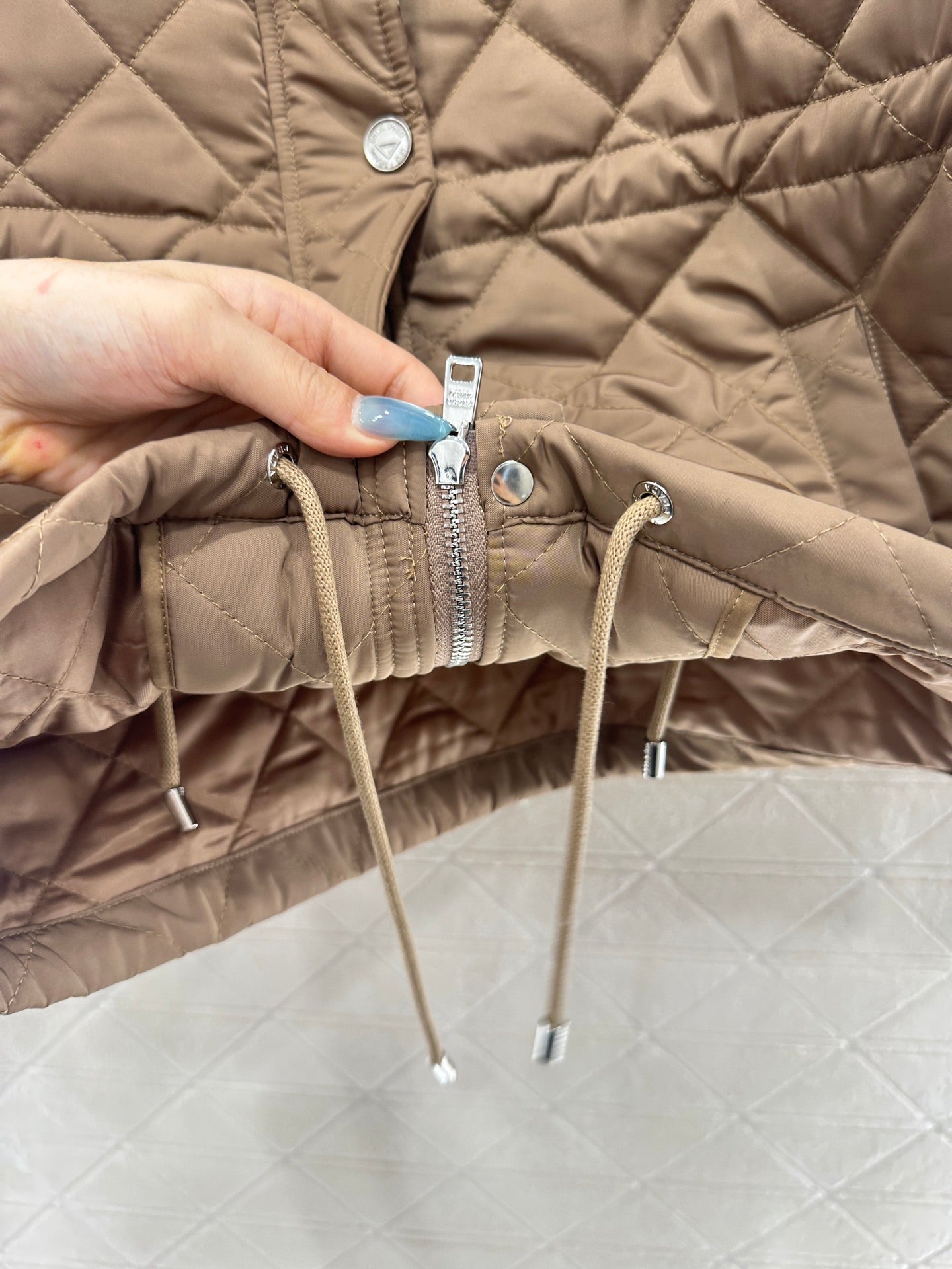 25fw Hooded drawstring waistband cotton jacket