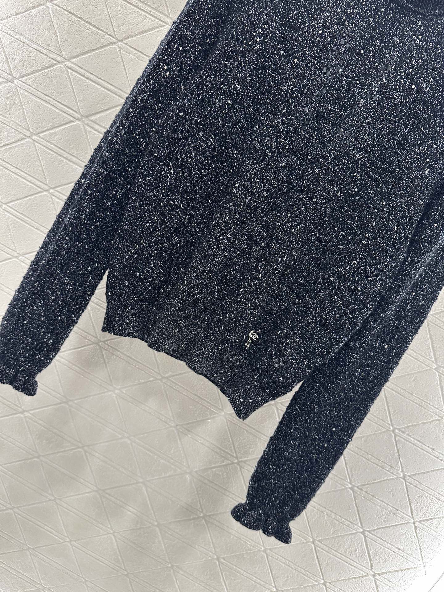25fw Black fungus lace sweater