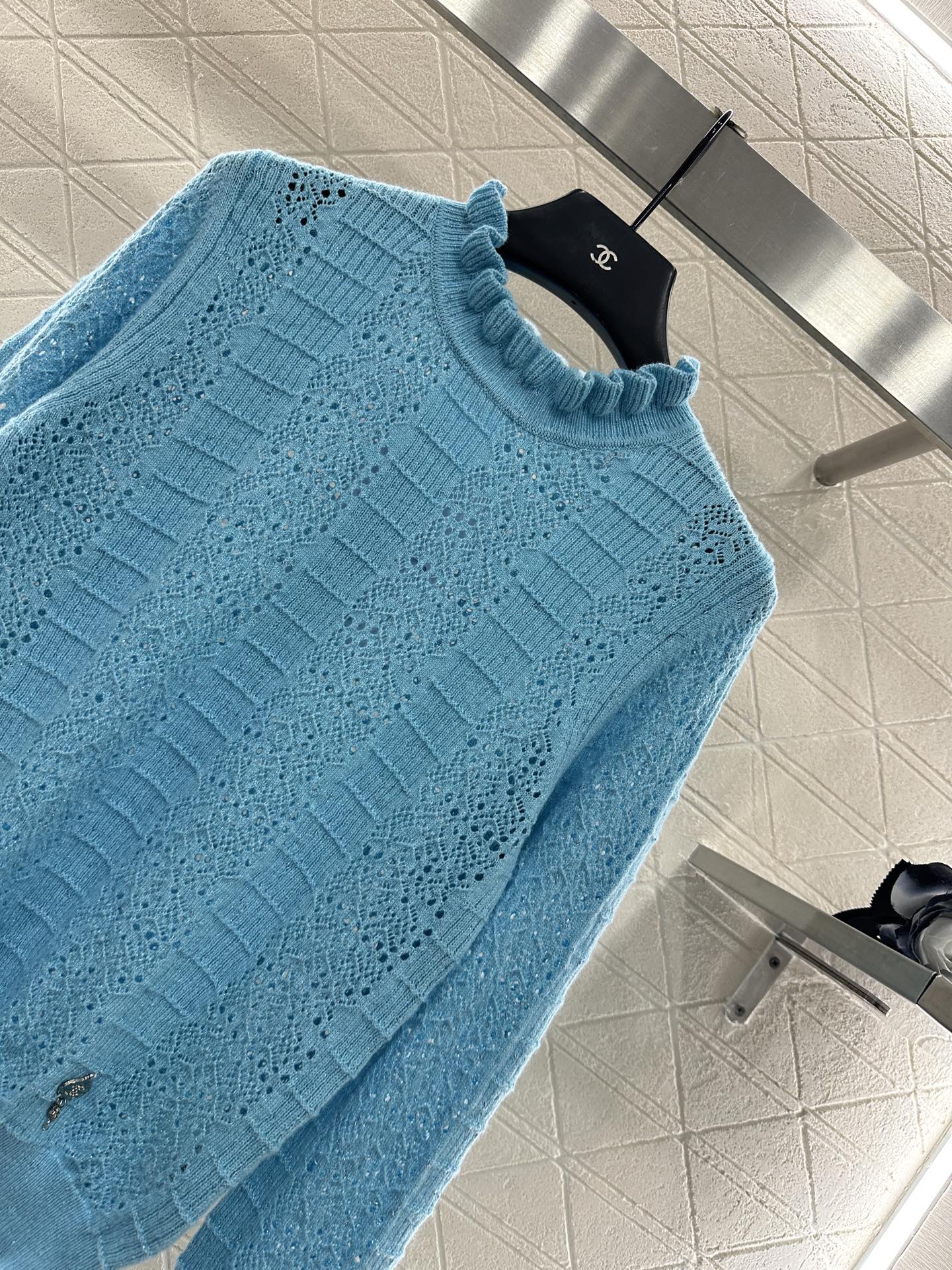 25fw Black fungus lace sweater