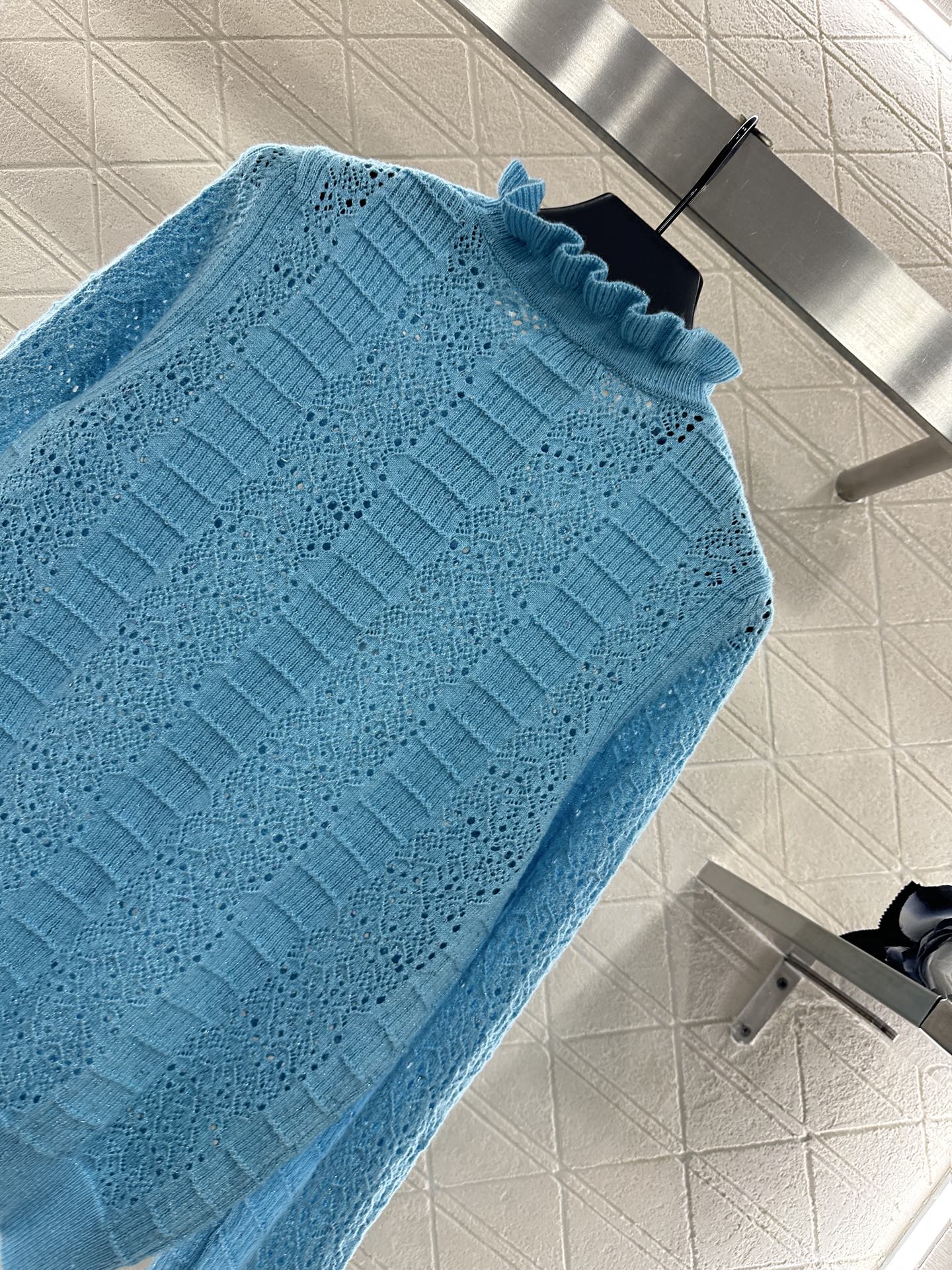 25fw Black fungus lace sweater