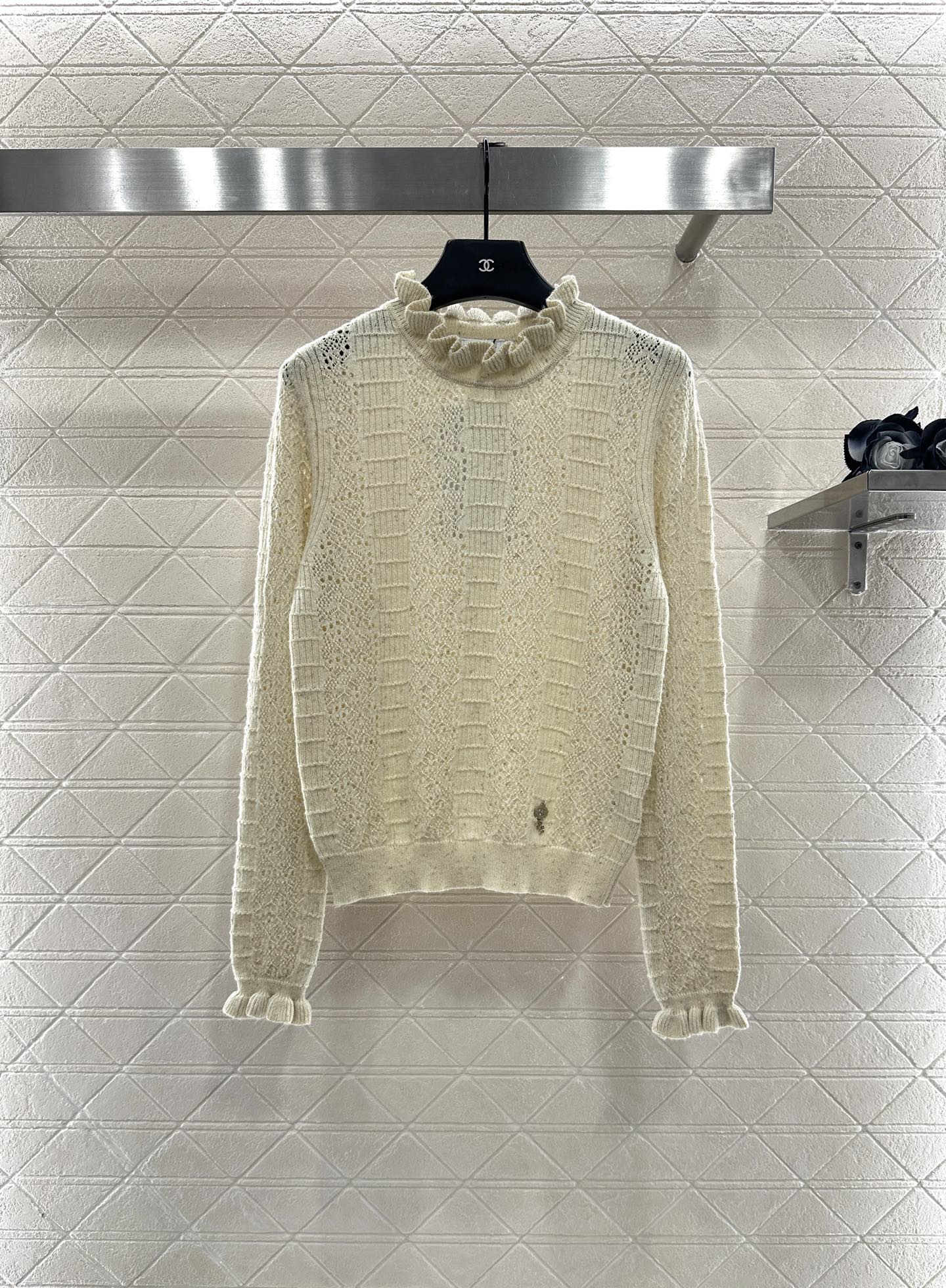 25fw Black fungus lace sweater