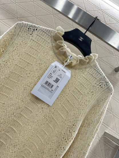 25fw Black fungus lace sweater