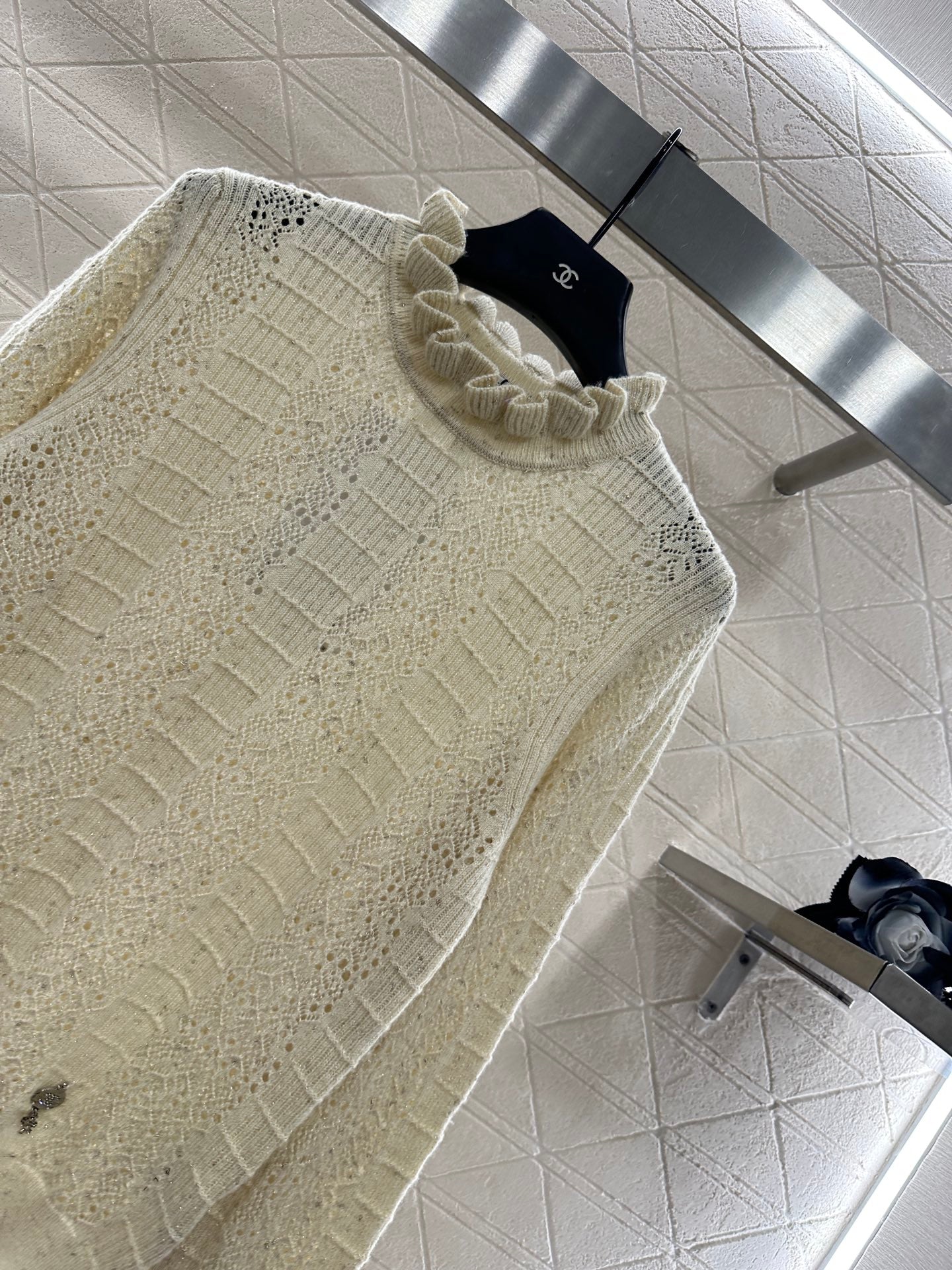 25fw Black fungus lace sweater