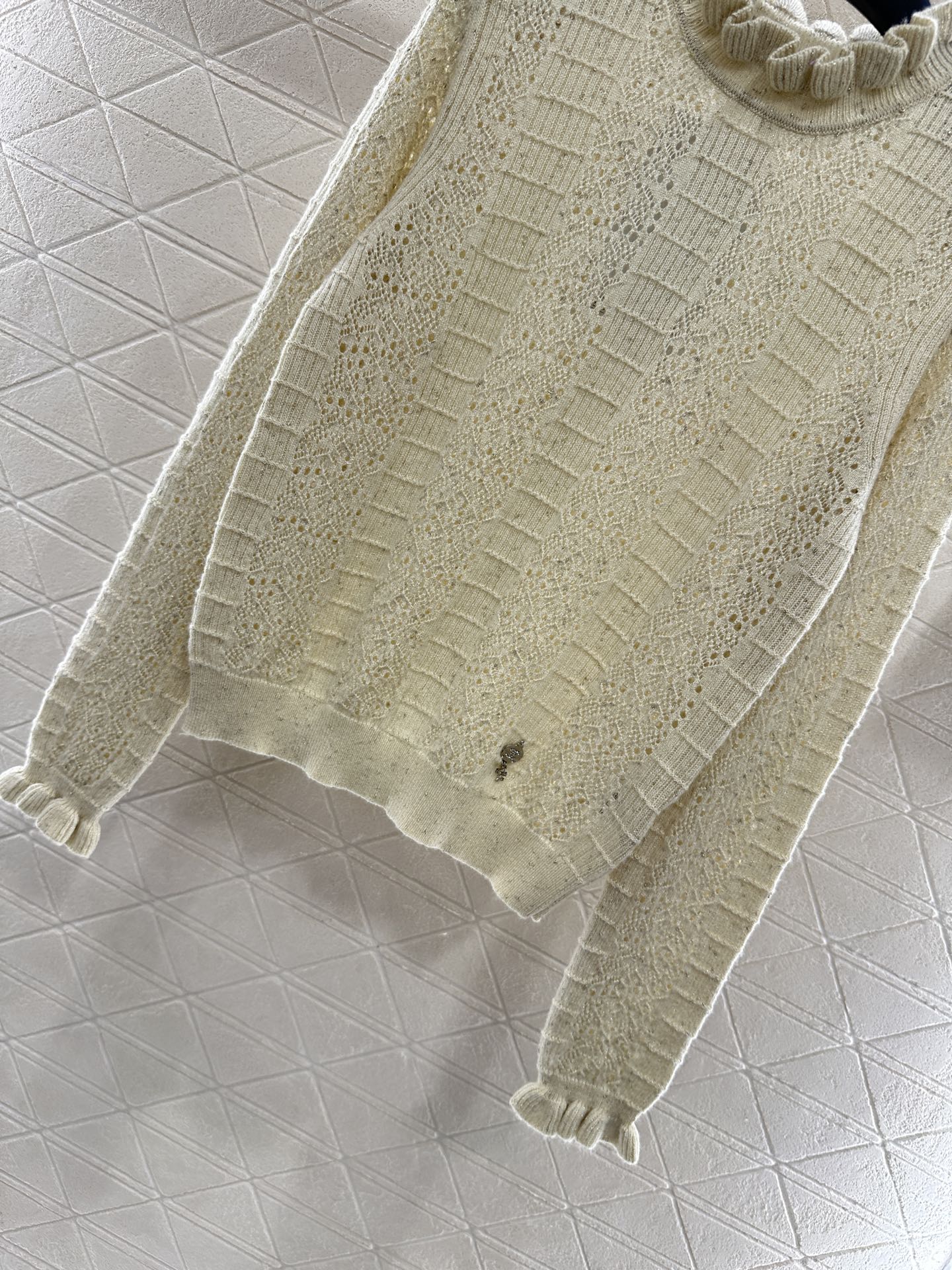 25fw Black fungus lace sweater