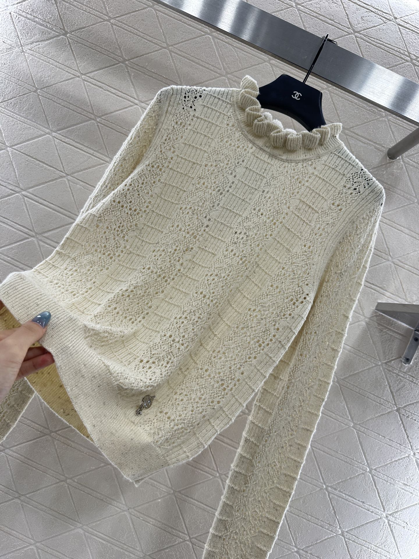 25fw Black fungus lace sweater