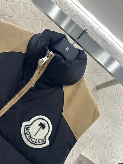 25fw Stand up collar contrasting down vest