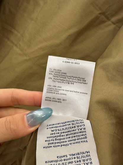 25fw Stand up collar contrasting down vest