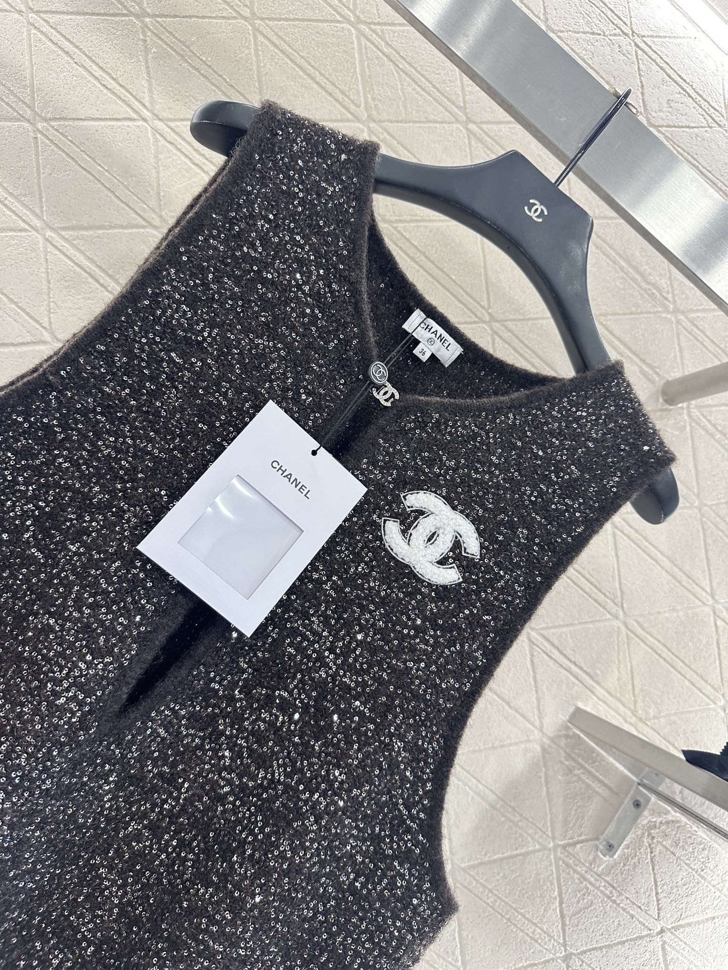 25fw Silver knit vest