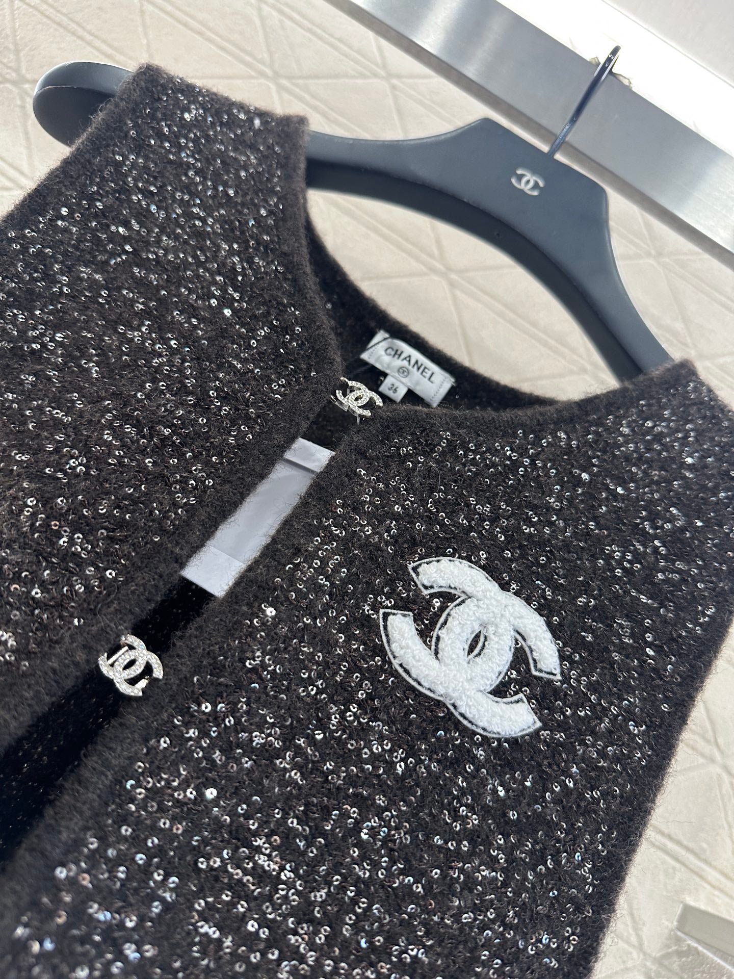 25fw Silver knit vest