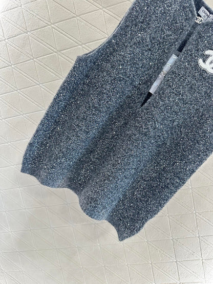 25fw Silver knit vest