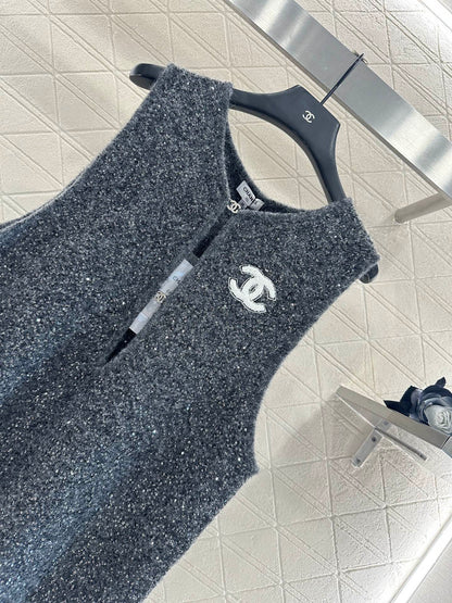 25fw Silver knit vest