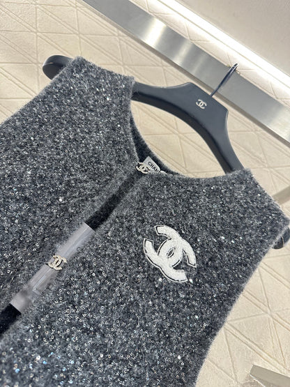 25fw Silver knit vest