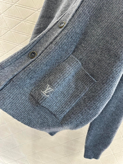 25fw Embroidered pocket knit cardigan with silhouette letters
