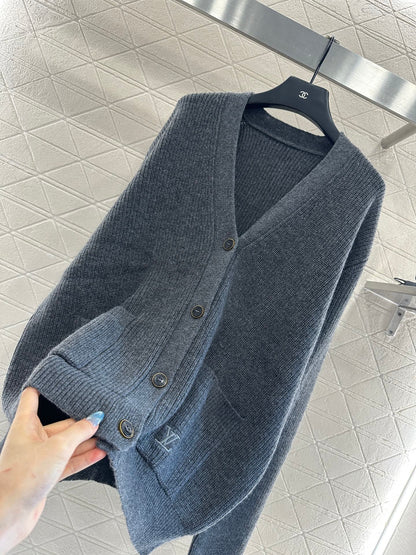 25fw Embroidered pocket knit cardigan with silhouette letters