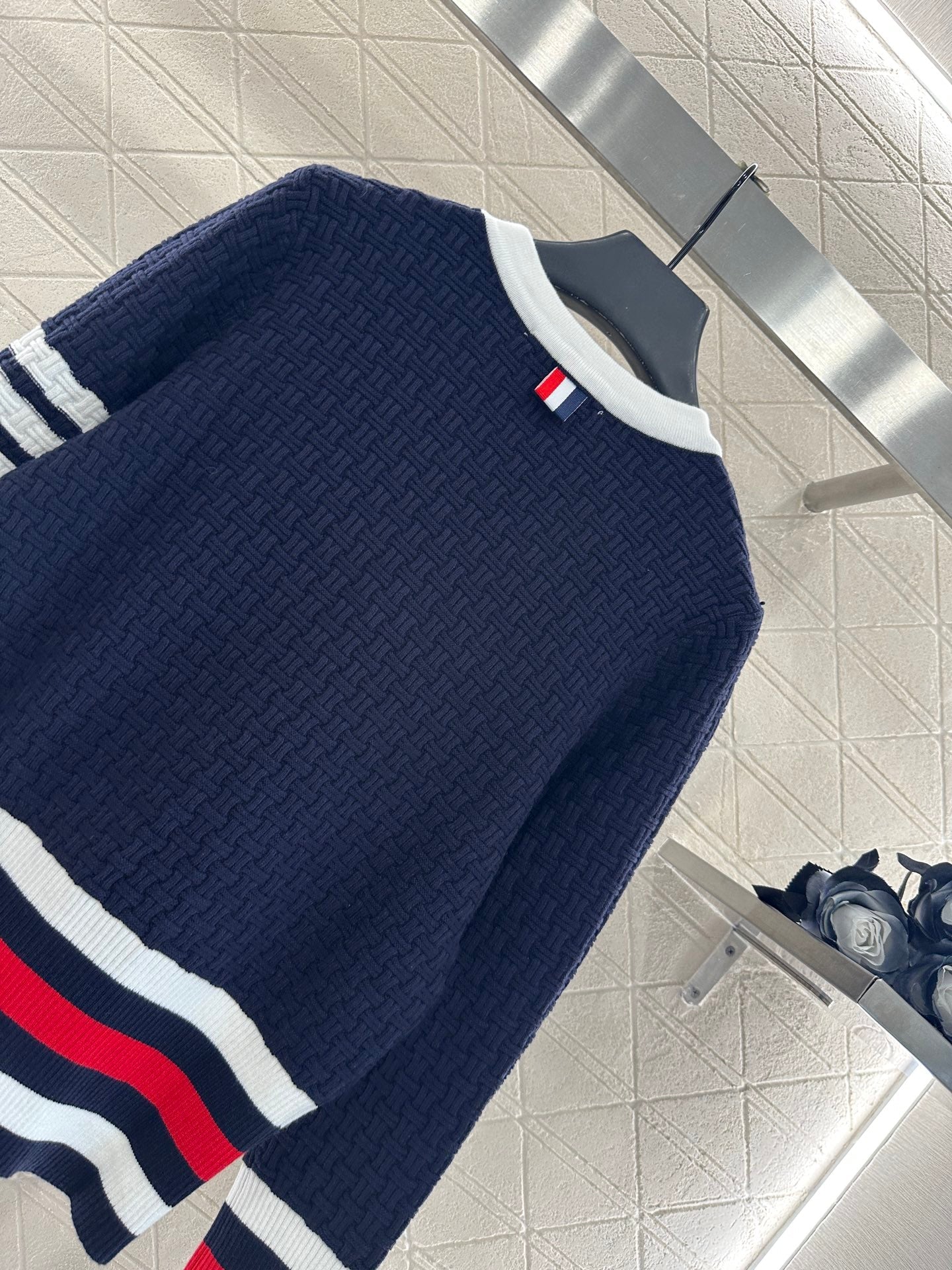 25fw Knitted color blocking knitted cardigan