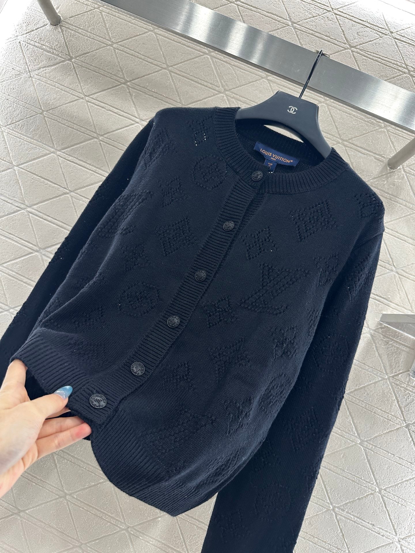 25fw Hollow knit round neck cardigan